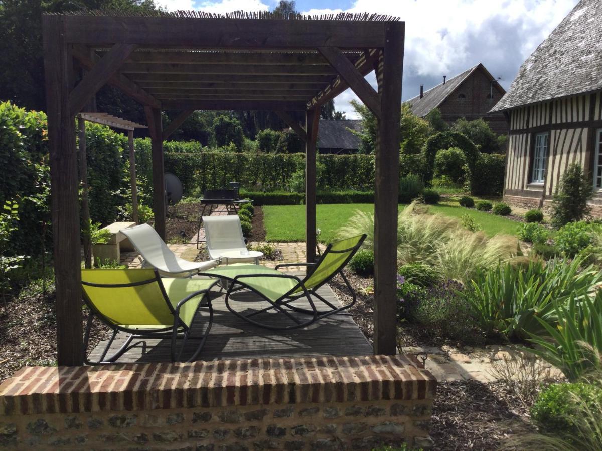 Montreuil-en-Caux Le Clos-Masure De Beatrice מראה חיצוני תמונה